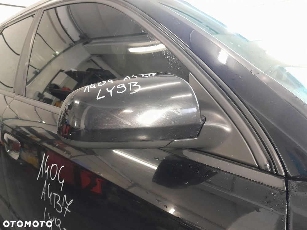AUDI A4 B7 LUSTERKO PRAWE PRZEDNIE PRAWY PRZÓD ELEKTRYCZNE KOLOR: LY9B - 1
