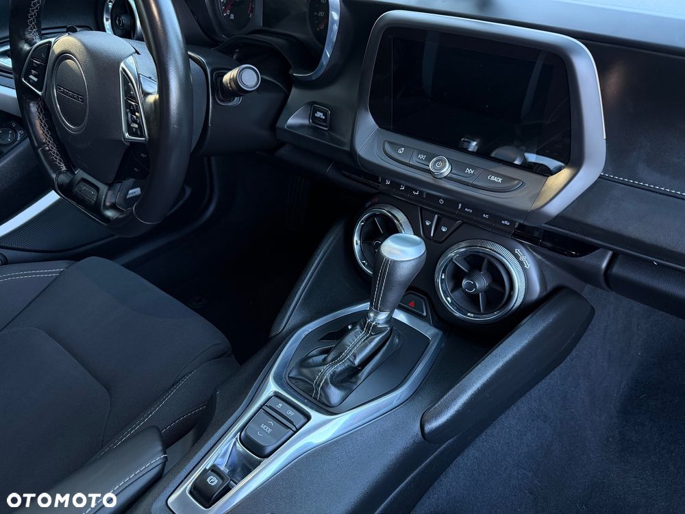 Chevrolet Camaro - 11