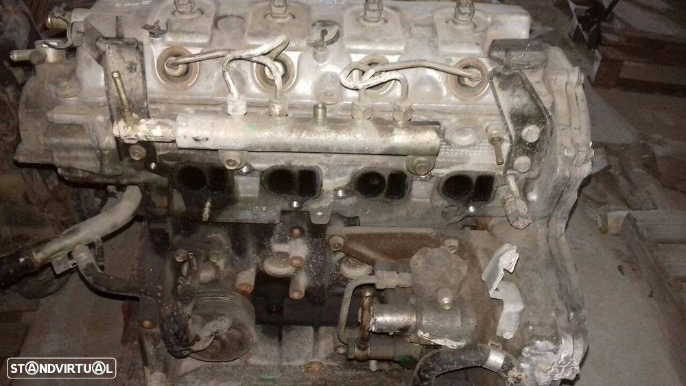 MOTOR COMPLETO NISSAN ALMERA TINO 2003 -YD22 - 8