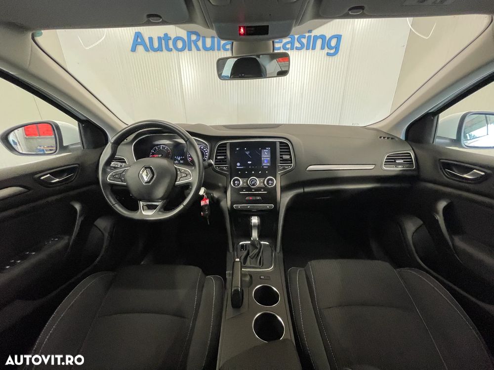 Renault Megane TCe EDC Zen - 8