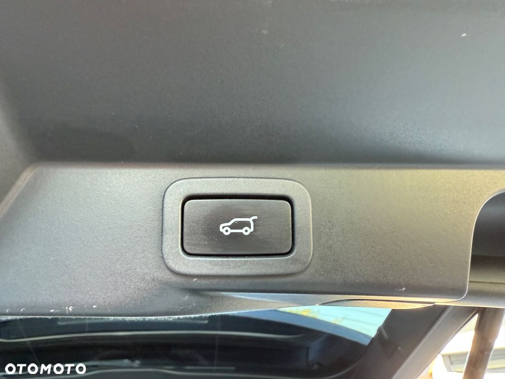 Land Rover Range Rover Sport - 38