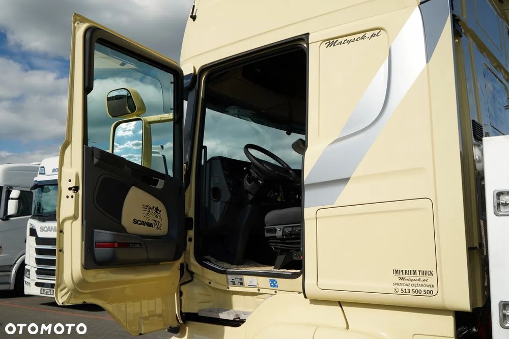 Scania R 580 / V8 / 6x4 / DMC: 95.000 KG / KLIMA POSTOJOWA / OPTICRUISE / 3 OSIOWY CIĄGNIK SIODŁOWY - 24