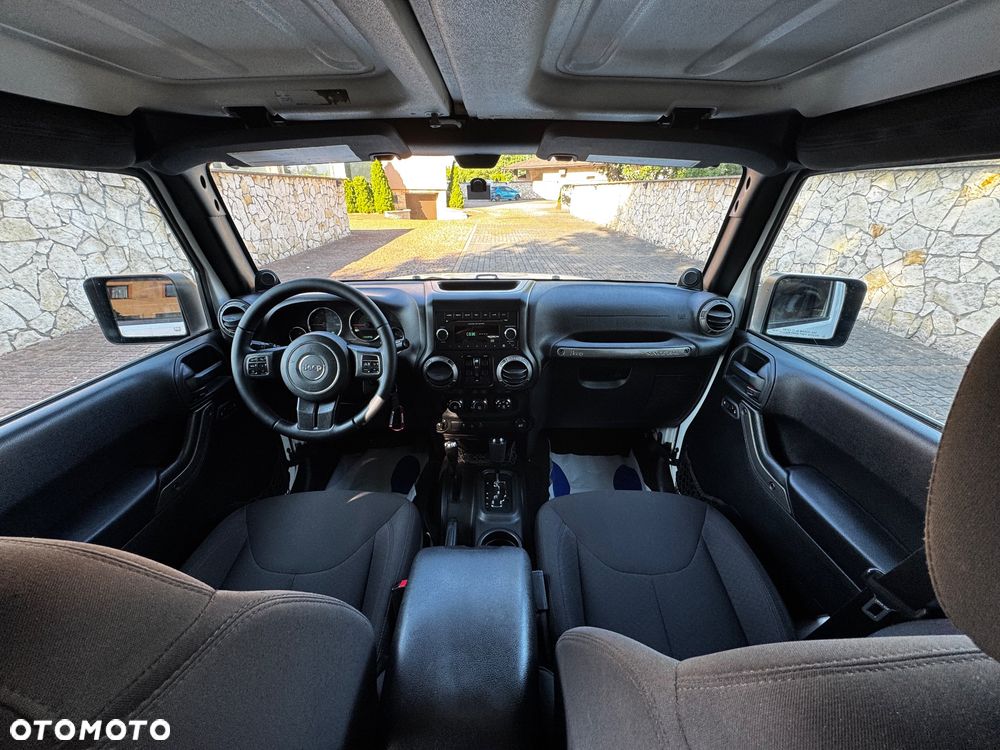 Jeep Wrangler 3.6 Unlim Sahara - 8