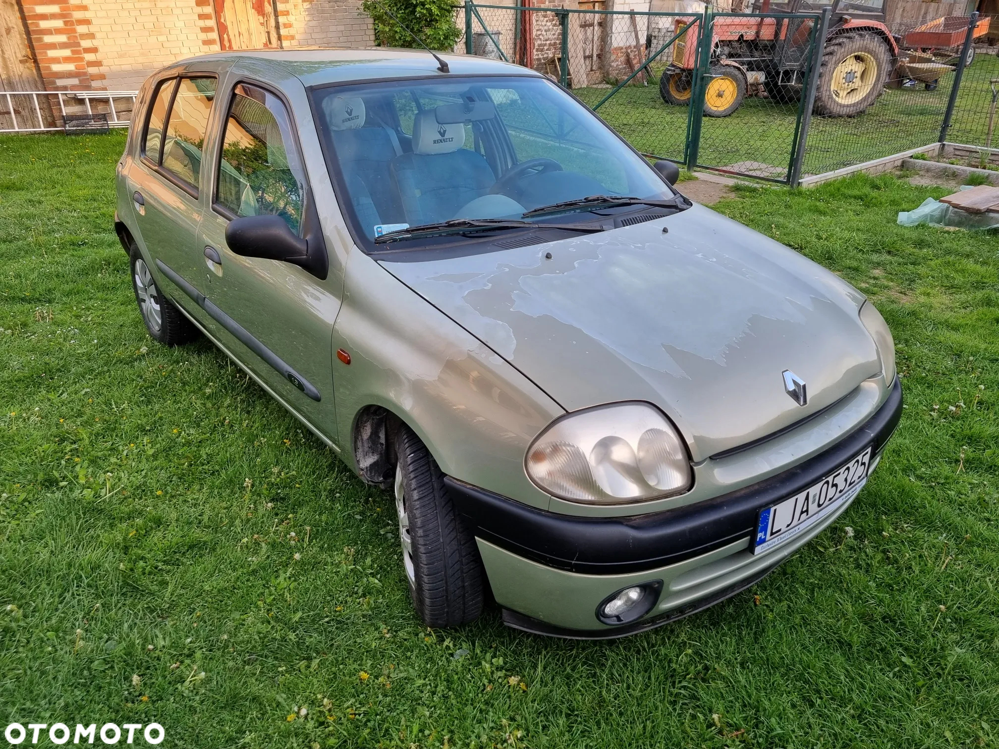 Renault Clio - 2