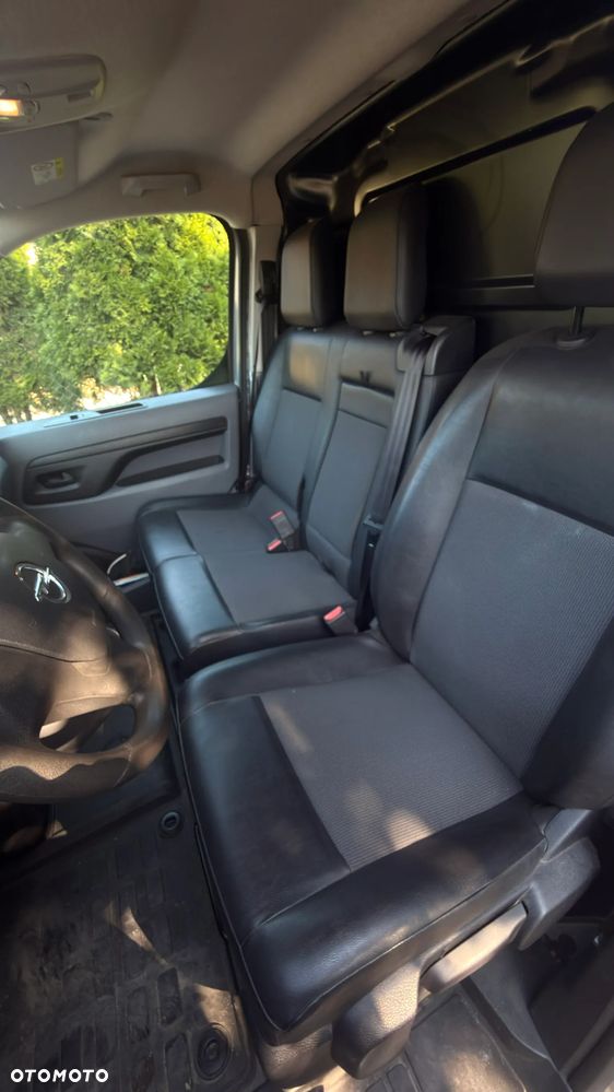 Opel Vivaro - 12