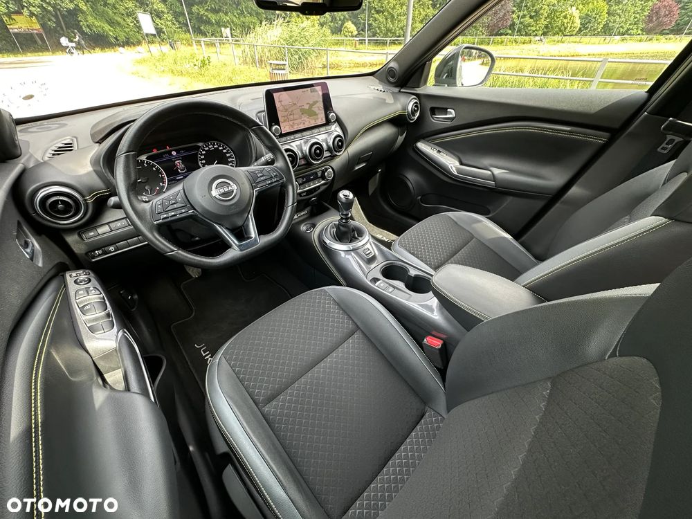 Nissan Juke 1.0 DIG-T Kiiro - 16