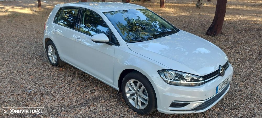 Usado VW Golf 2018 16 900 EUR, 105 102 km