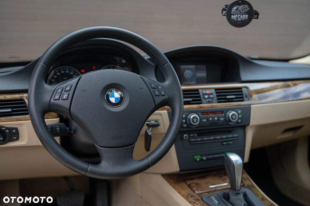 BMW Seria 3 - 16