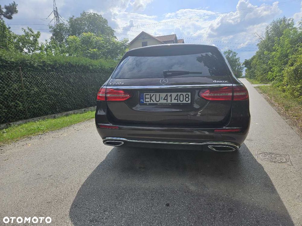 Mercedes-Benz Klasa E 220 d 9G-TRONIC Exclusive - 9