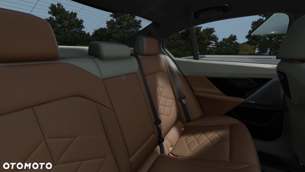 BMW Seria 5 540d xDrive - 13