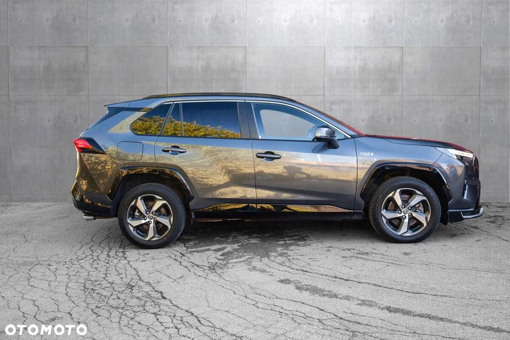 Toyota RAV4 2.5 Plug-In Hybrid Style 4x4 - 2