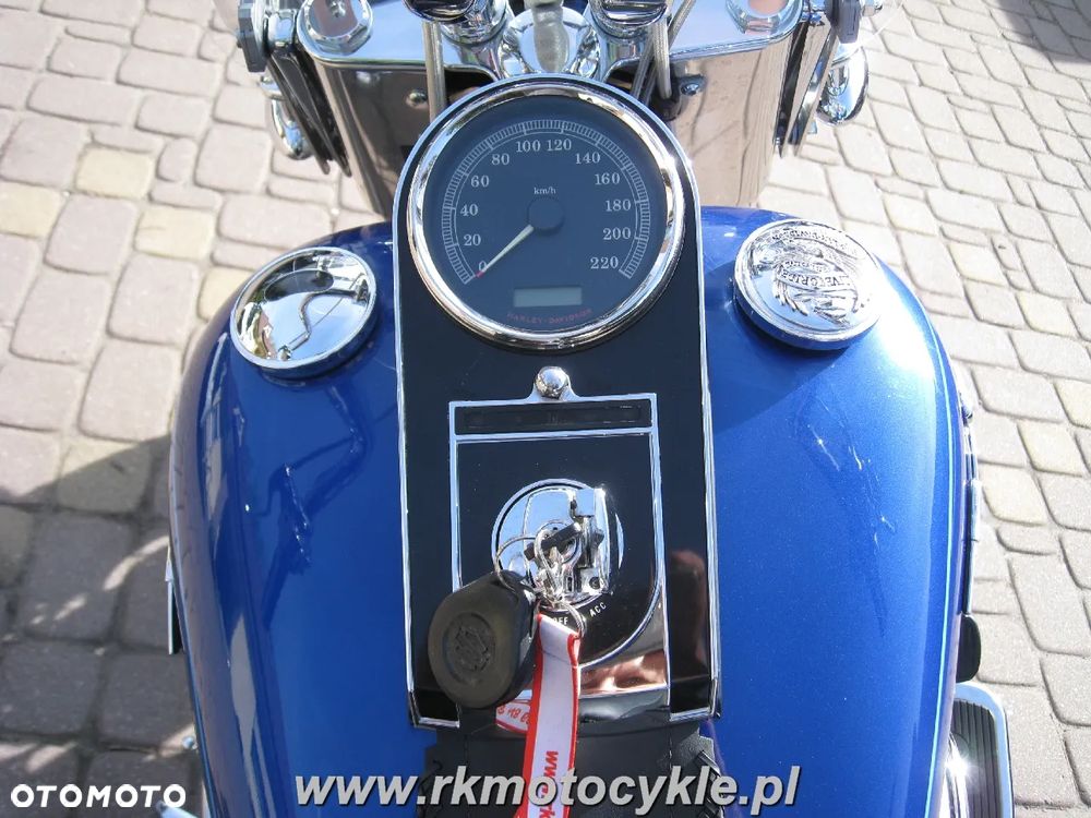 Harley-Davidson Softail Deluxe - 9