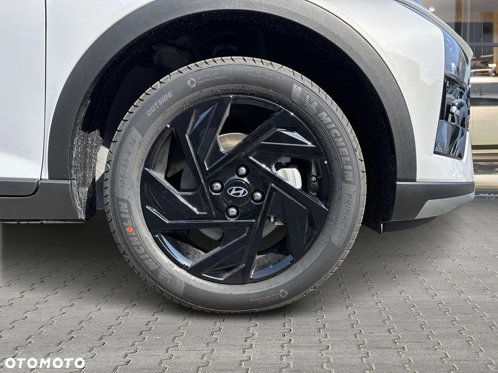 Hyundai Bayon 1.0 T-GDI Smart Black DCT - 18