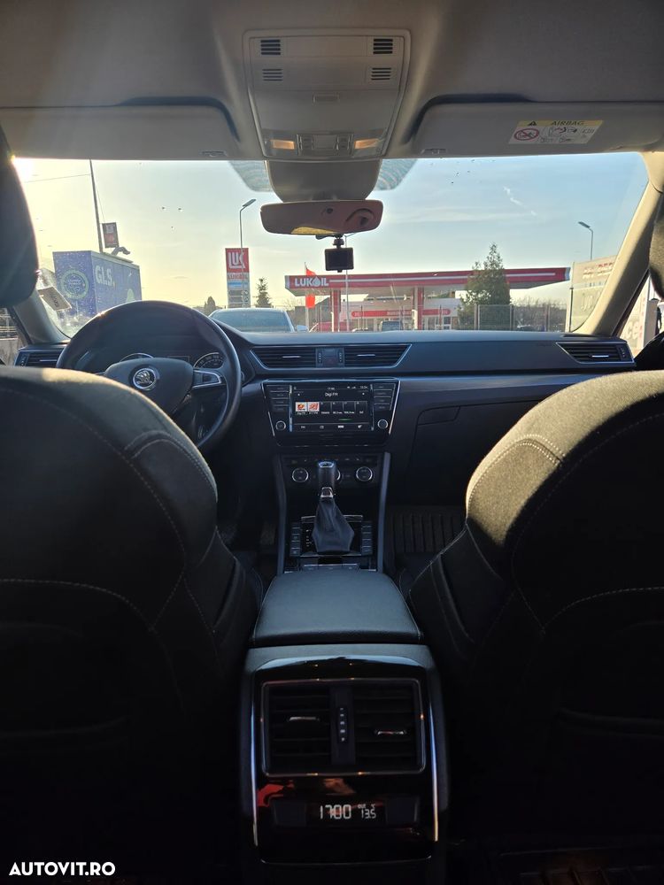 Skoda Superb 2.0 TDI DSG Style - 5