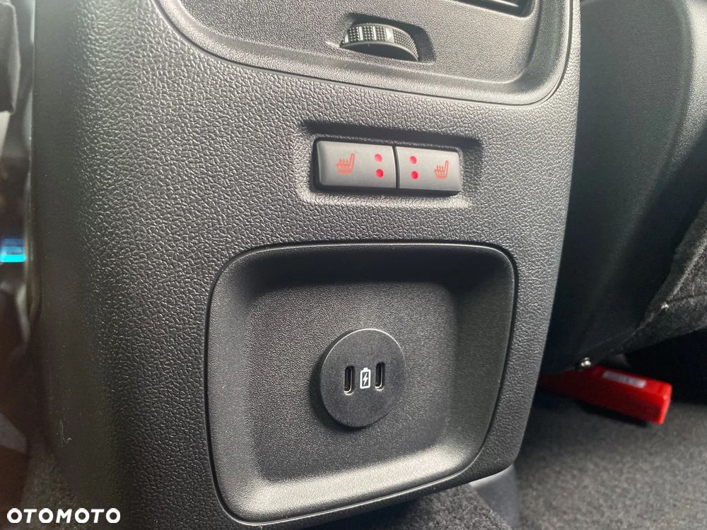 Ford Kuga 2.5 FHEV FWD ST-Line X eCVT - 31