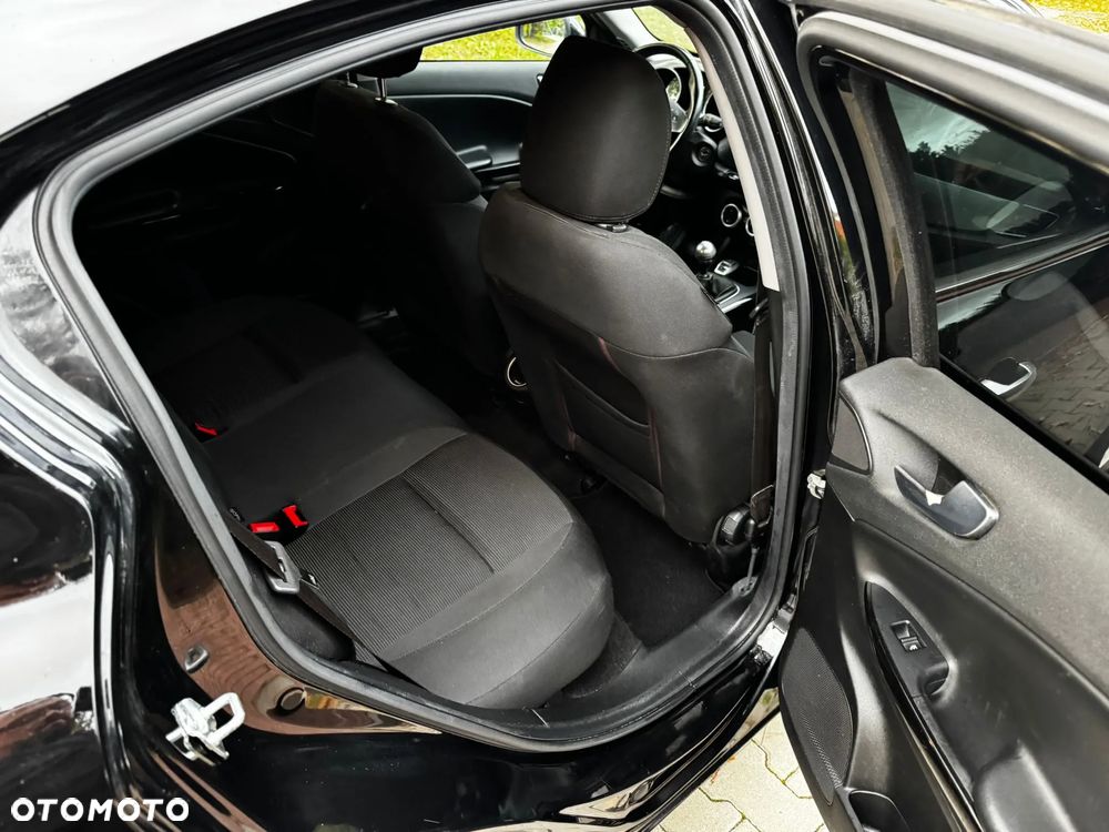 Alfa Romeo Giulietta 1.6 JTDM 16V Business - 8