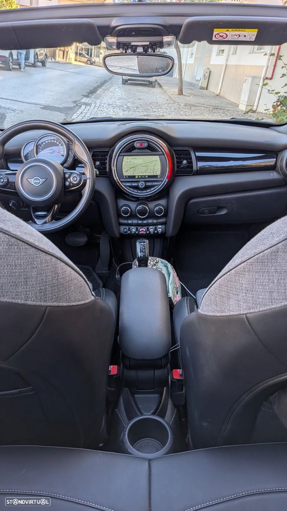 Mini Cabrio 2019 photo 2