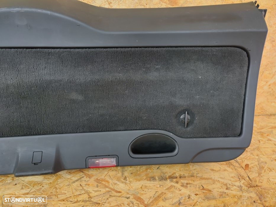 Cartão Revestimento Mala , Plástico piso Fecho Bmw Serie 5 E61 Lci - 6