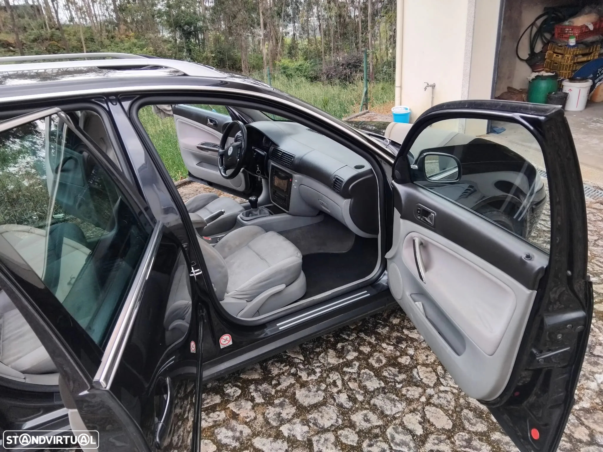 VW Passat Variant 1.9 TDi Highline - 13