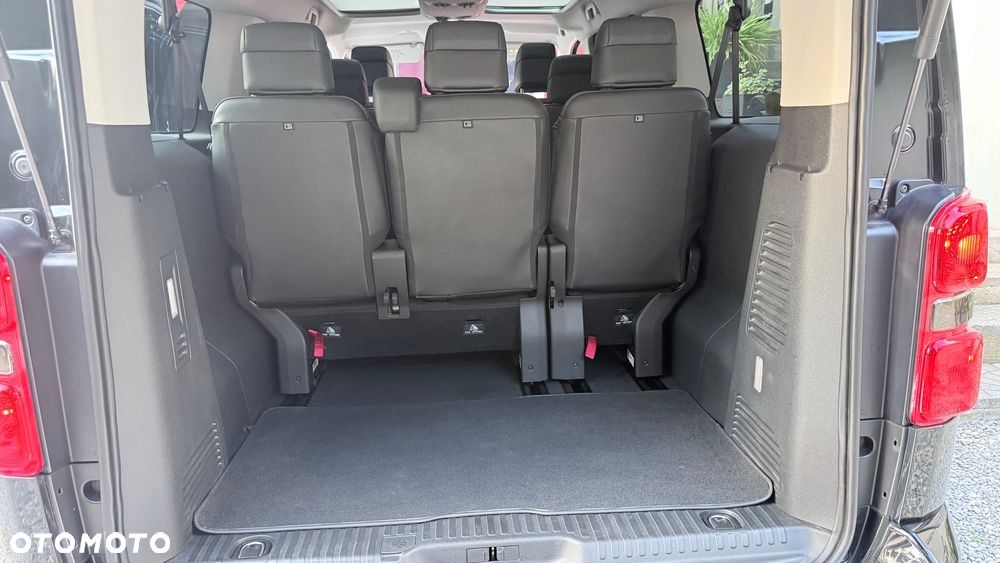 Peugeot Traveller 2.0 BlueHDi Long Business - 20