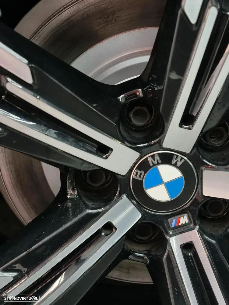 BMW 318 d Pack M Auto - 48