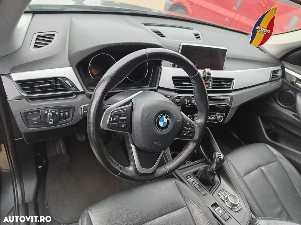 BMW X1 sDrive18i - 9