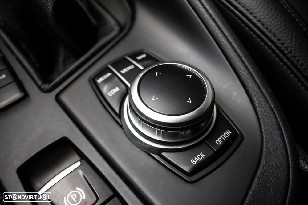 BMW X1 25 e xDrive - 21