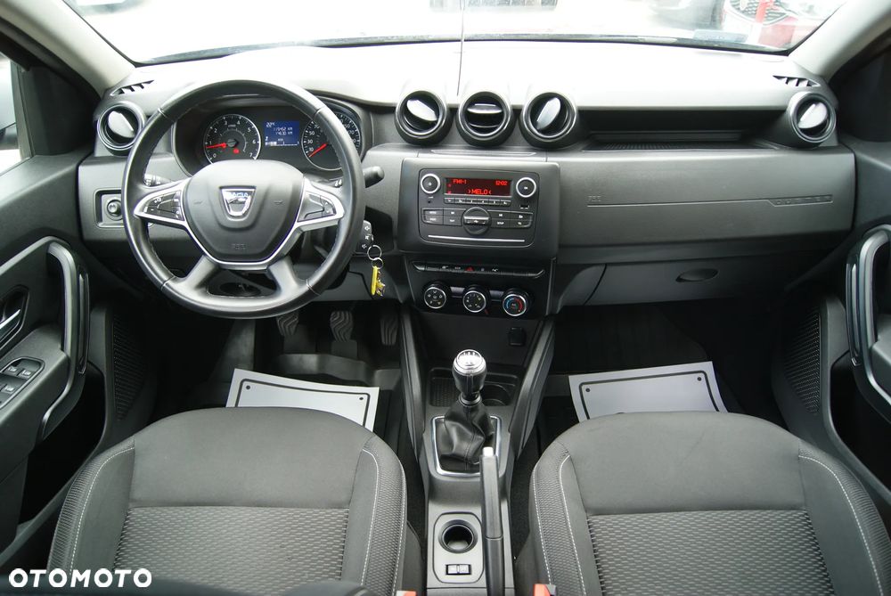 Dacia Duster 1.6 SCe Laureate S&S - 18