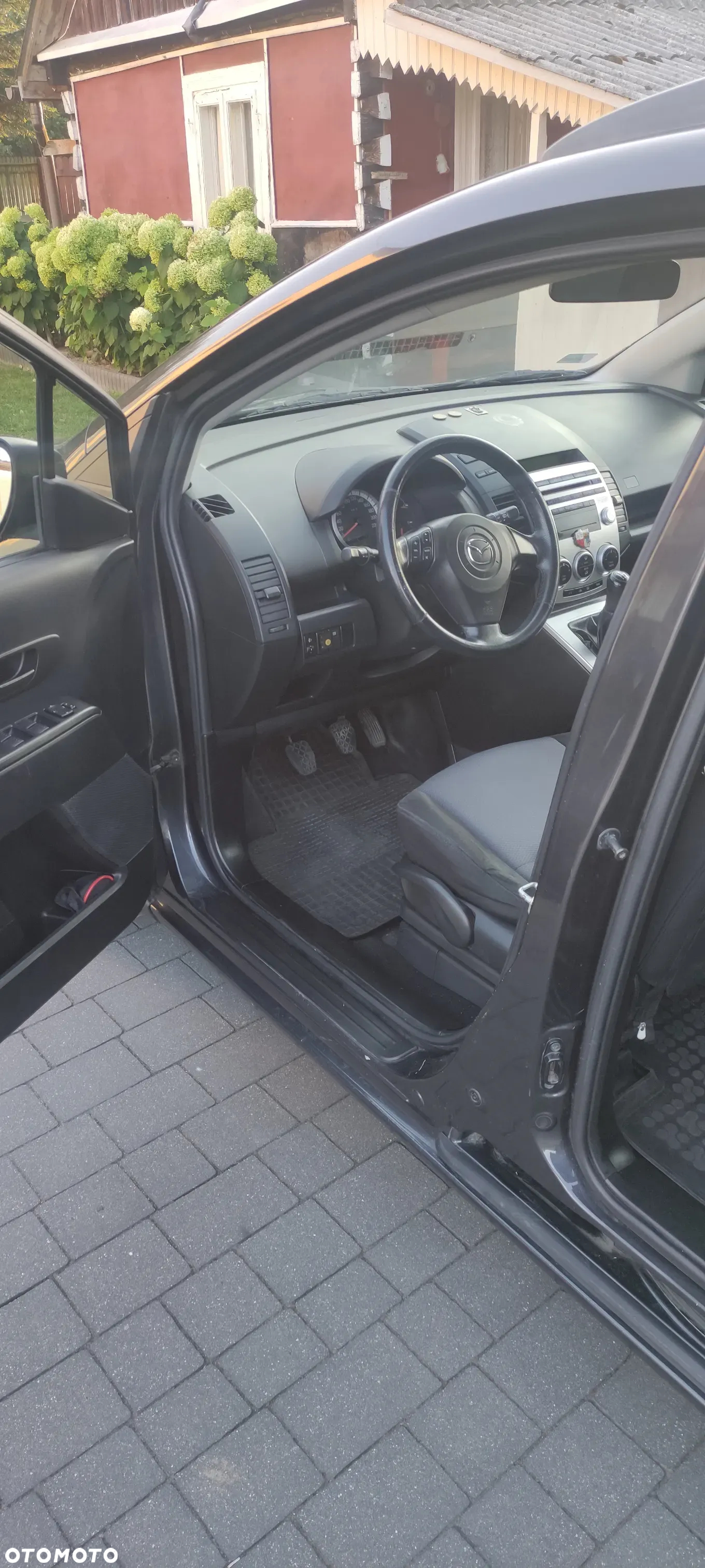 Mazda 5 - 21