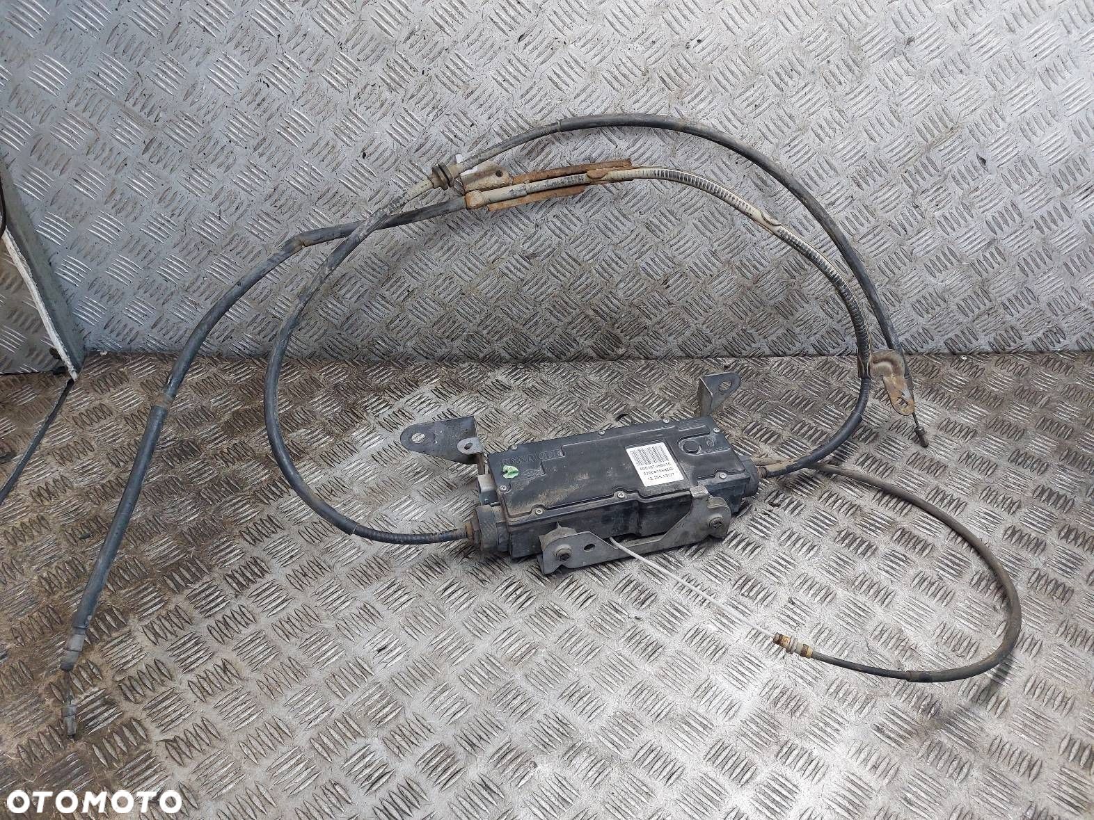 HAMULEC RĘCZNY ELEKTRYCZNY RENAULT ESPACE IV 2.0 T 8200418646B - 1