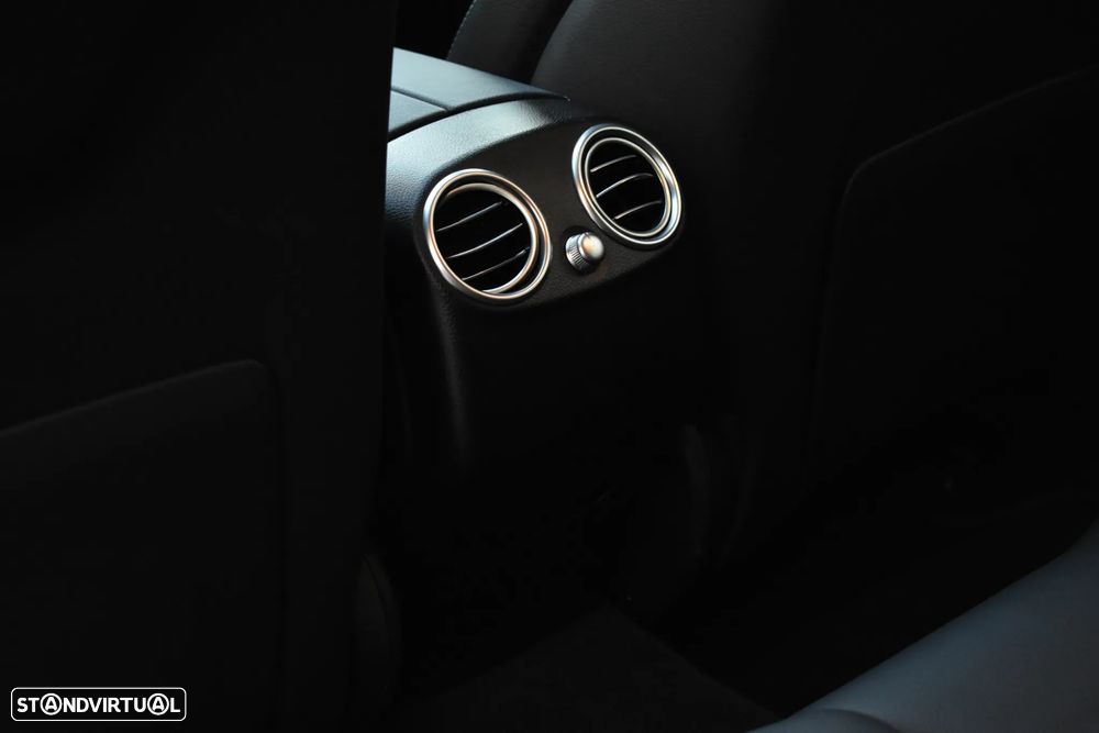 Mercedes-Benz GLC 300 de 4Matic 9G-TRONIC AMG Line - 54