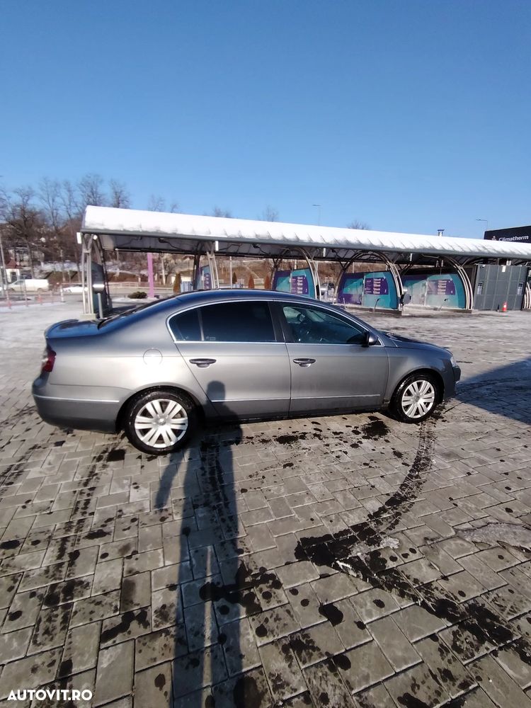 Volkswagen Passat 1.9TDI Trendline - 4