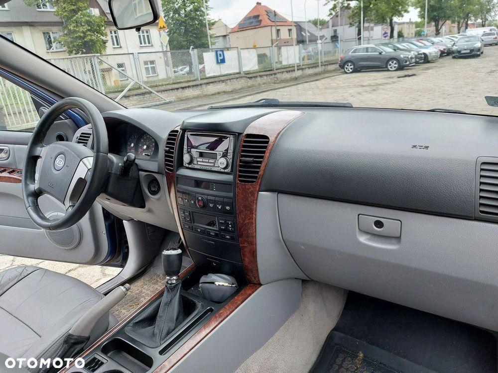 Kia Sorento - 13