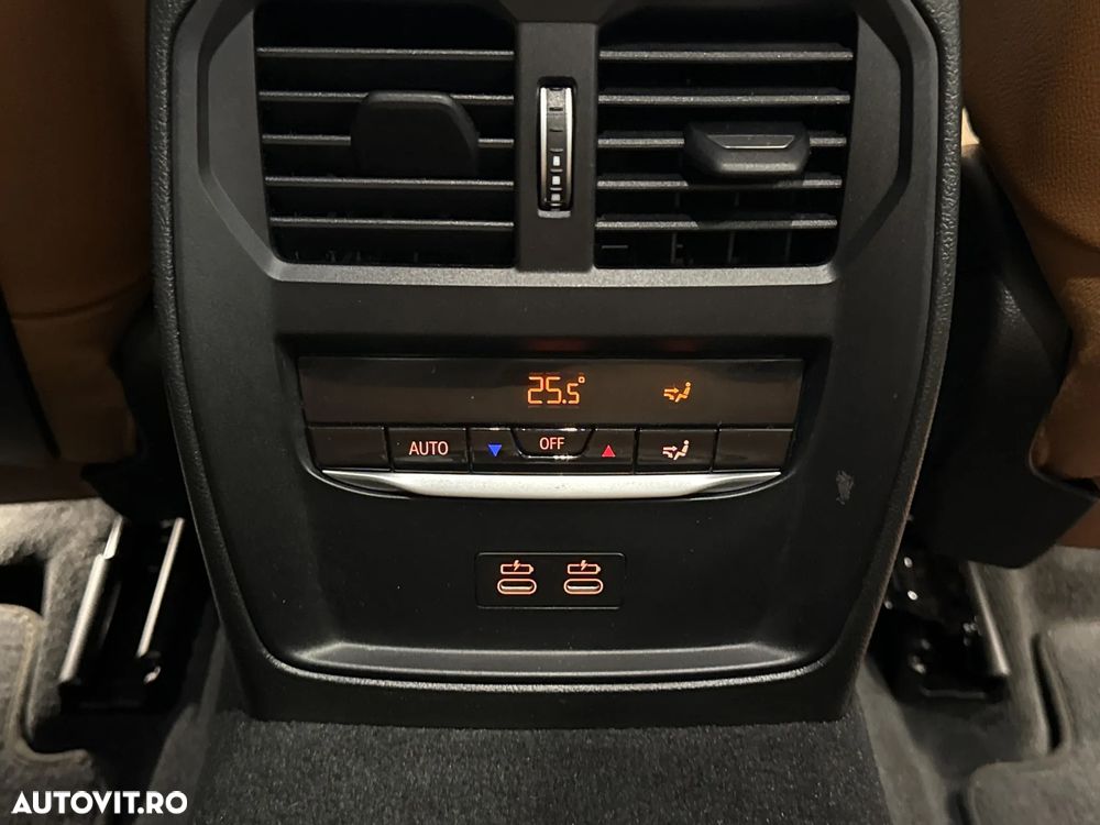 BMW Seria 3 320i xDrive AT - 25