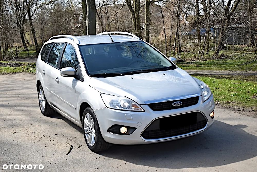 Ford Focus 2.0 16V Ghia - 11