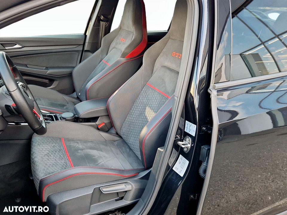 Volkswagen Golf 2.0 TSI OPF DSG GTI Clubsport - 12