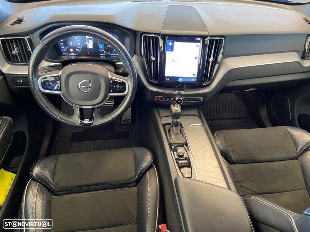 Volvo XC 60 2.0 D4 R-Design Geartronic - 7