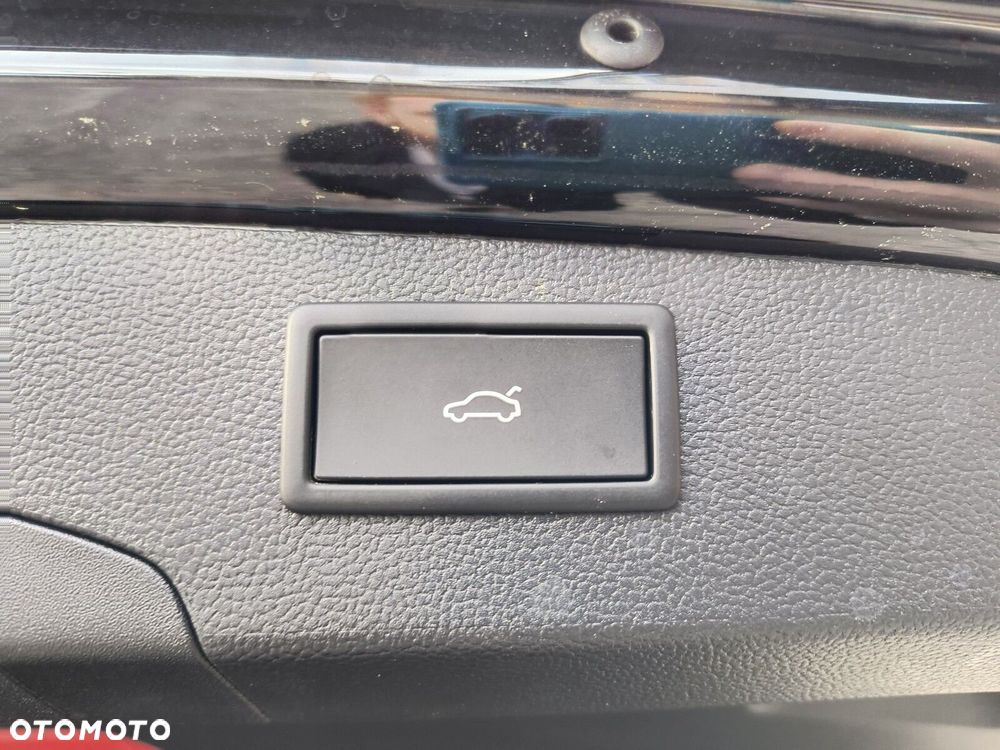 Skoda Superb 2.0 TSI L&K DSG - 23