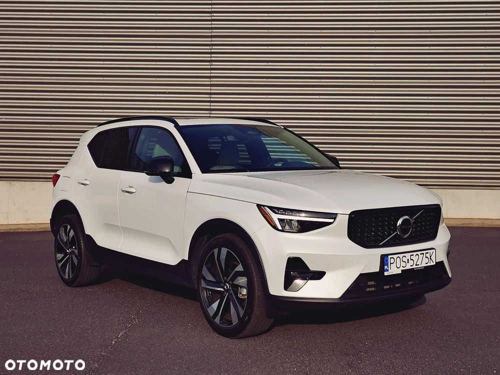 Volvo XC 40 B5 B AWD Ultimate Dark - 2