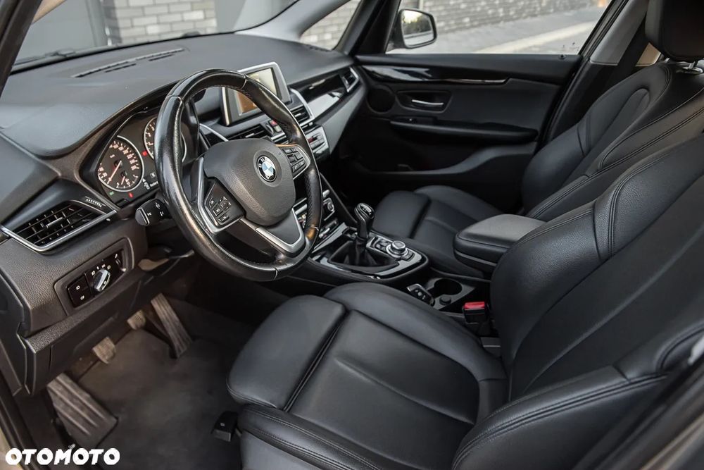 BMW Seria 2 - 16