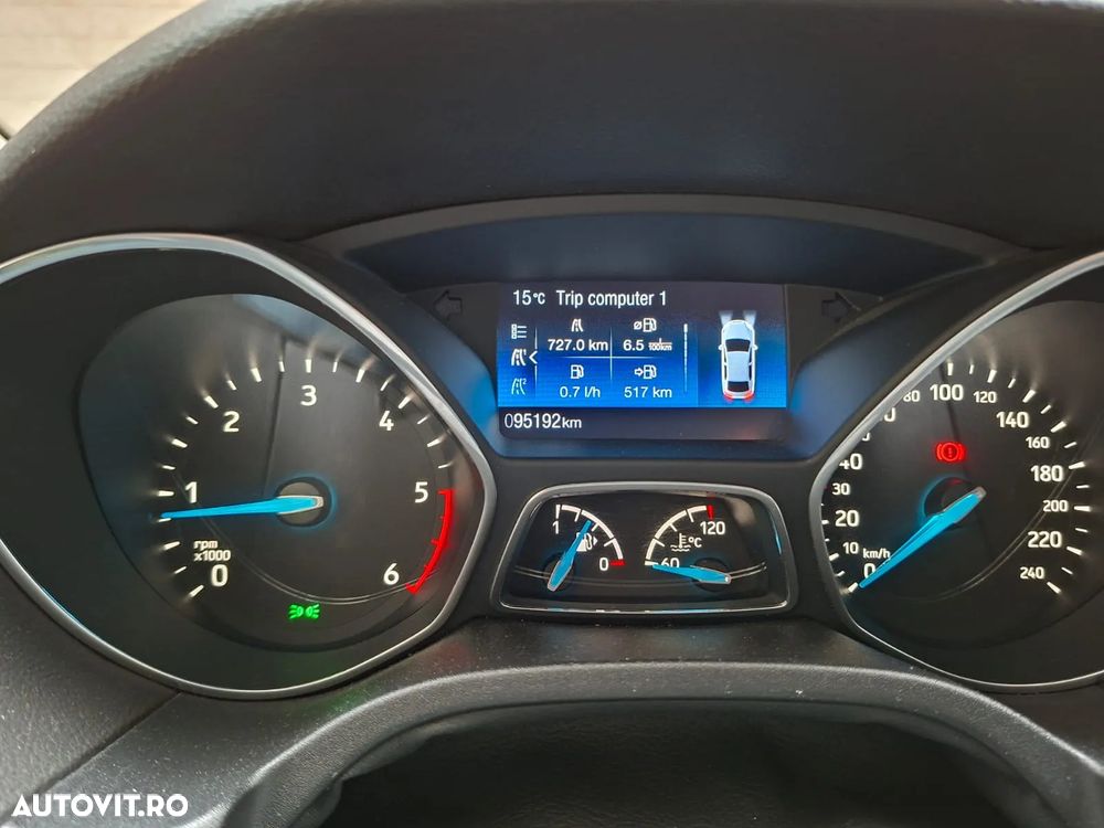 Ford Focus 1.5 TDCi Trend - 7