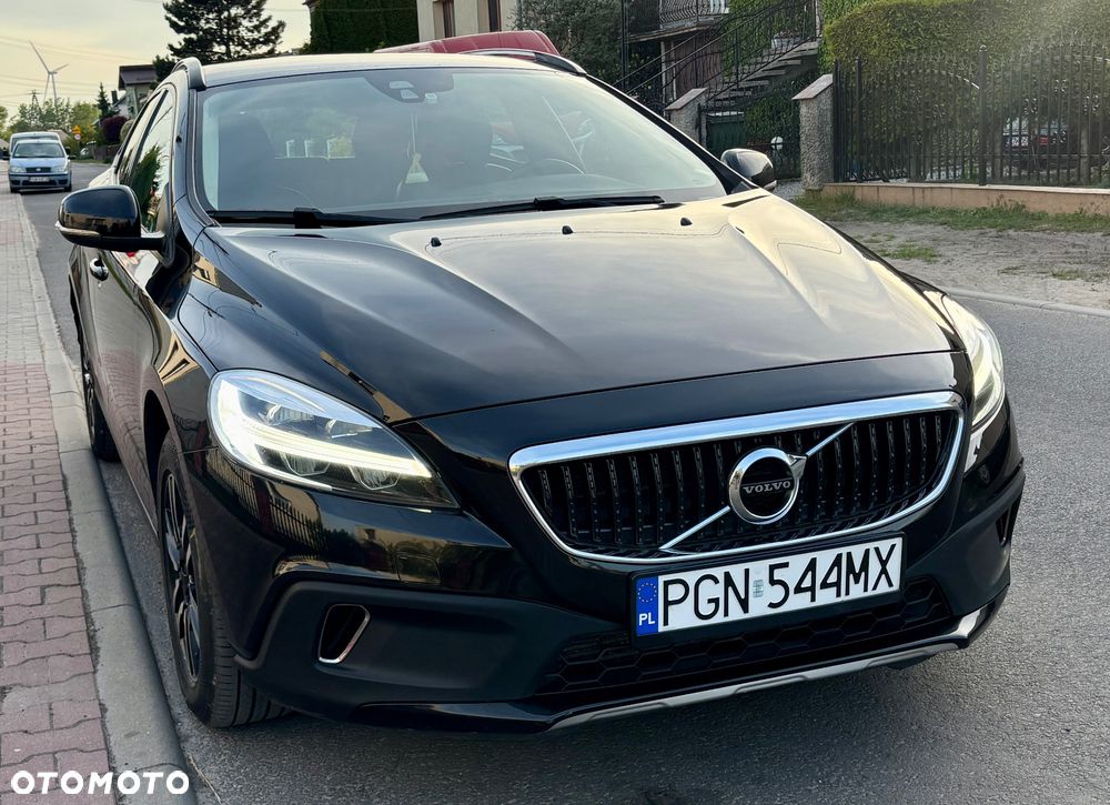 Volvo V40 D2 Momentum - 1