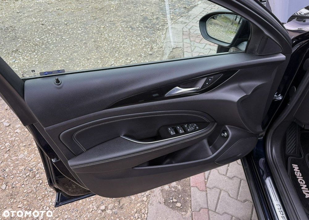 Opel Insignia Sports Tourer 2.0 Diesel Ultimate Exclusive - 15
