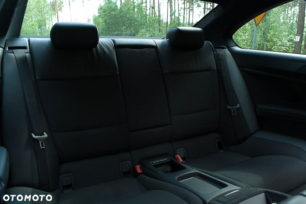 BMW Seria 3 335i - 17
