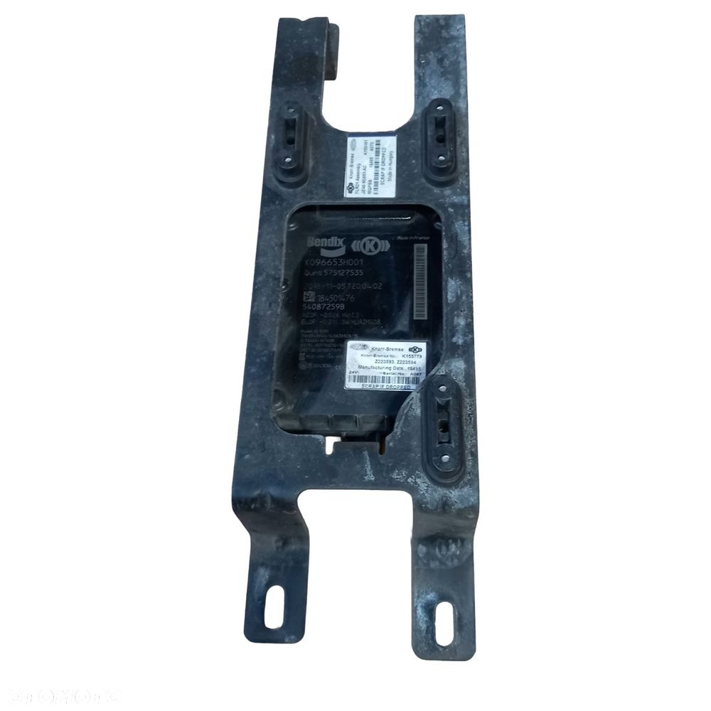 Rada Czujnik Sensor Wspornik Stelaż Ford F-Max 500 K096653H001 K155779 K153161 Jc46-9G853-Ac