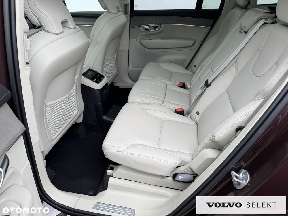 Volvo XC 90 T8 AWD Plug-In Hybrid Ultra Bright 7os - 12
