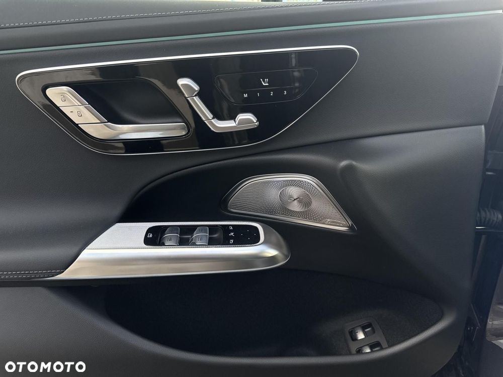 Mercedes-Benz Klasa E - 10