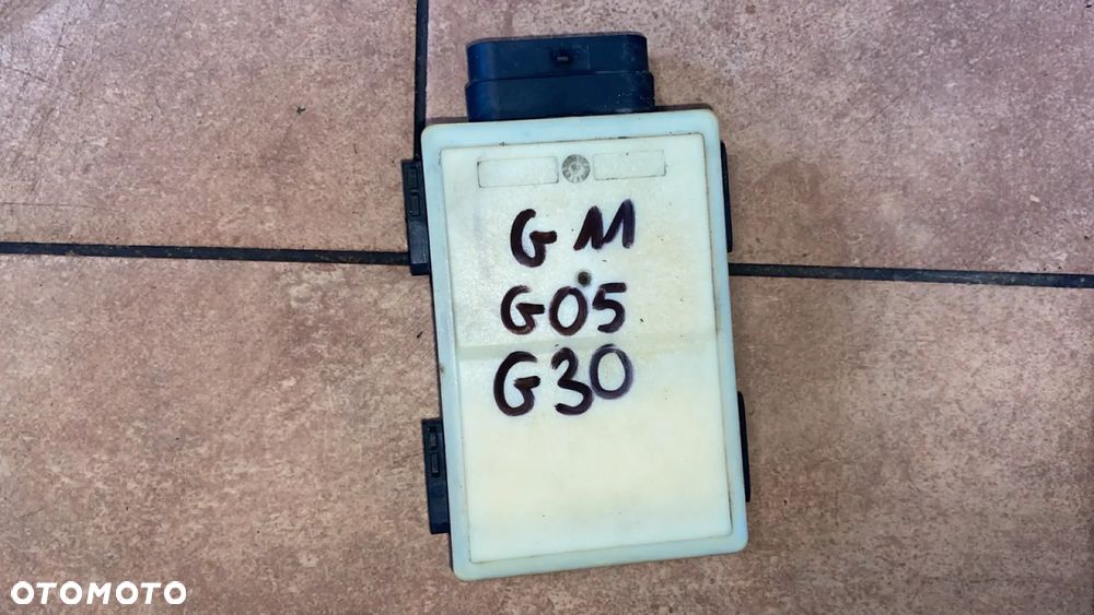 BMW G30 G11 G05 CZUJNIK RADAROWY BLISKIEGO ZASIĘGU 6899503 - 1