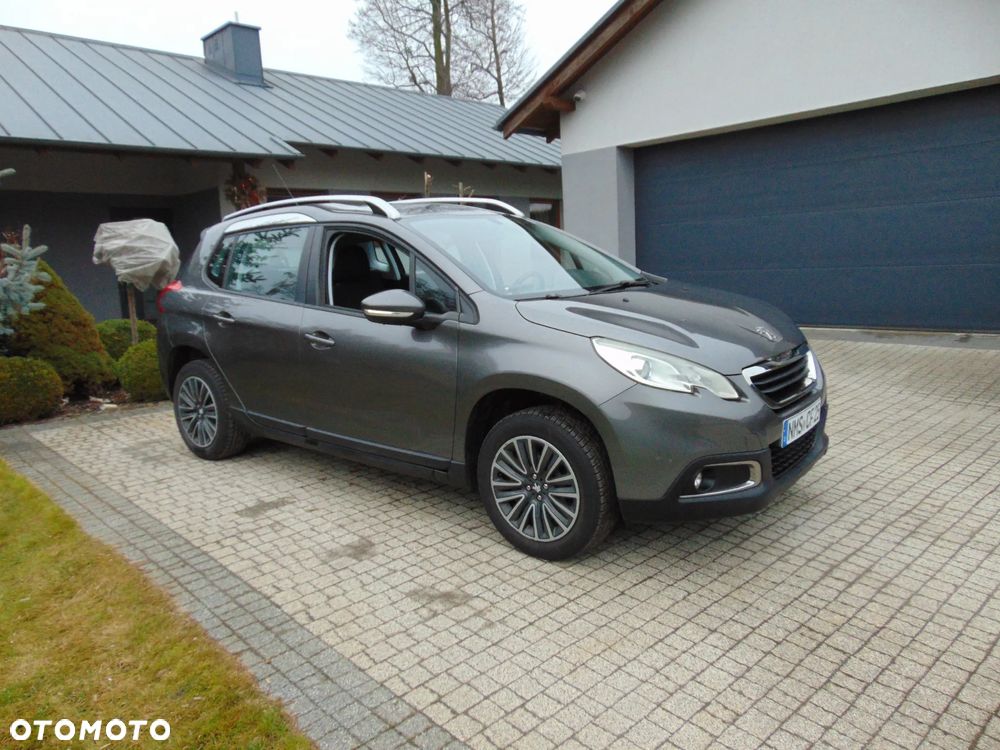 Peugeot 2008 PureTech 82 Allure - 10