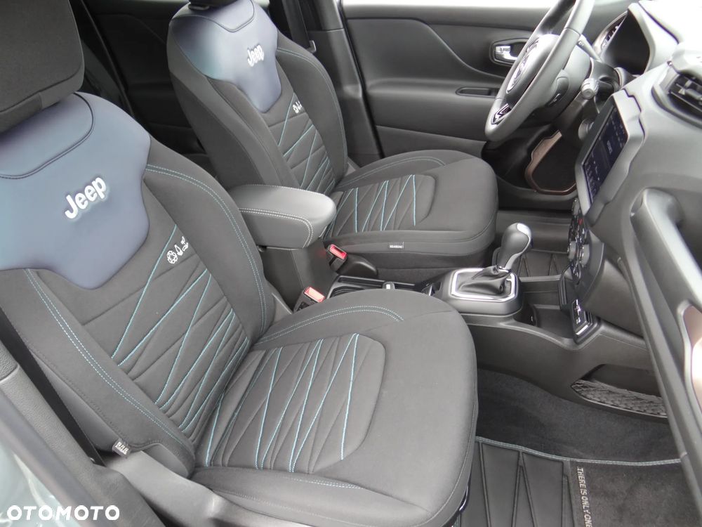 Jeep Renegade 1.5 T4 mHEV Upland FWD S&S DCT - 21